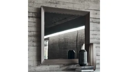 Specchio Taxedo con cornice rivestita in ecopelle di Cattelan Italia