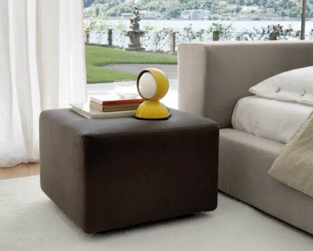 Pouf Linear in tessuto di Desirèe
