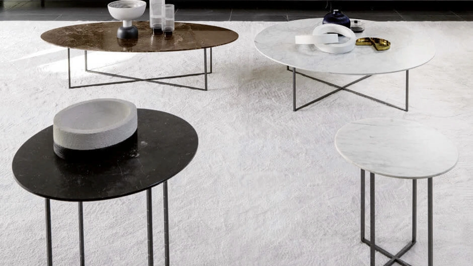 Tavolino Sabi con top in marmo di Desirèe