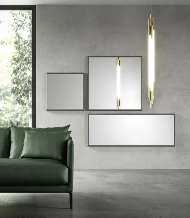 Specchiera Mimesi con cornice in legno verniciata in finitura metallica di Presotto