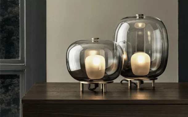 Lampada Blow da tavolo in vetro con base in ottone di Bontempi