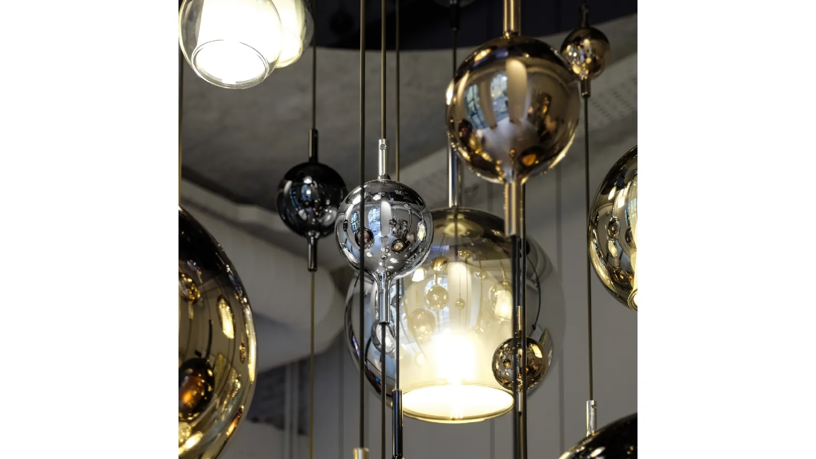Lampada a sospensione Charm di Pentalight