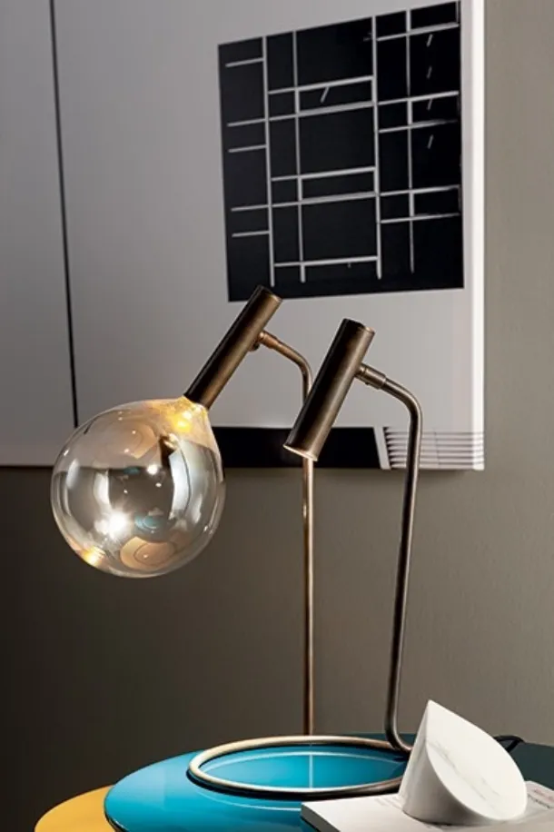 Lampada da tavolo Sofi di Bonaldo