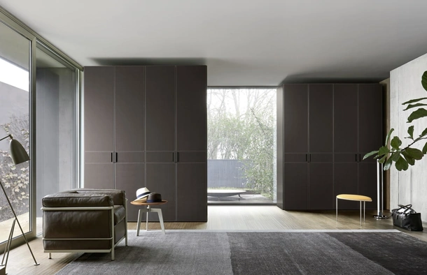 Armadio con anta in ecopelle Eco di Sangiacomo