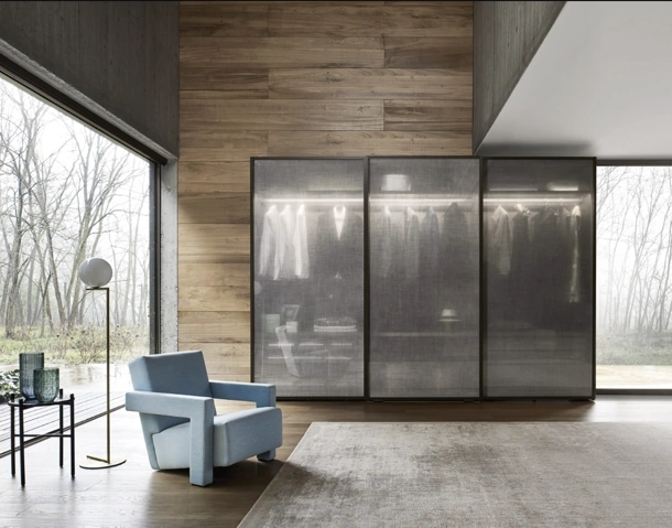 Armadio scorrevole Scrigno in vetro tramato di Sangiacomo