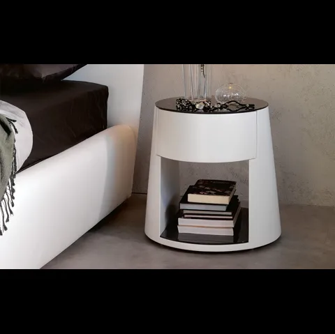 Comodino con cassetto in poliuretano rigido verniciato bianco Nigel di Cattelan Italia