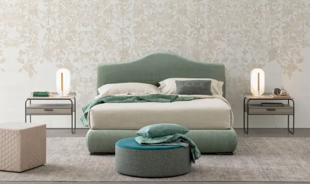Letto in tessuto con testiera sagomata Luxury Round di Oggioni