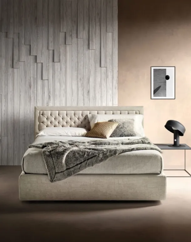 Letto in tessuto con testiera trapuntata Nest di Bside