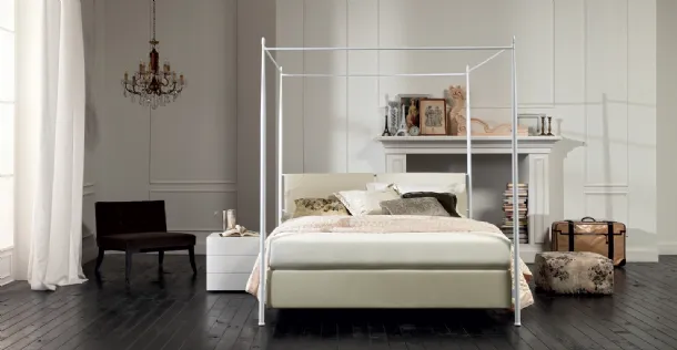 Letto a baldacchino con box contenitore Beverly di Oggioni