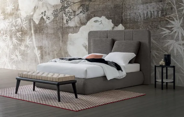 Letto con testiera scenografica Durbar Round di Oggioni
