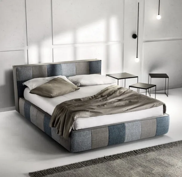 Letto in tessuto imbottito trapuntato Square di Bside
