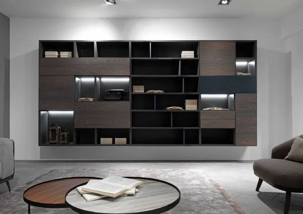 Libreria sospesa Edis N20 in legno e laccato opaco di Fimar
