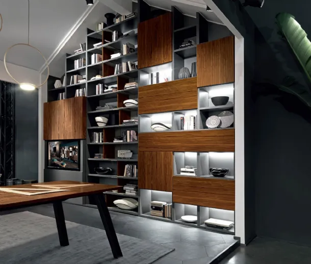 Libreria a muro Edis Sipario con porta tv a scomparsa in legno di palissandro e laccato opaco di Fimar