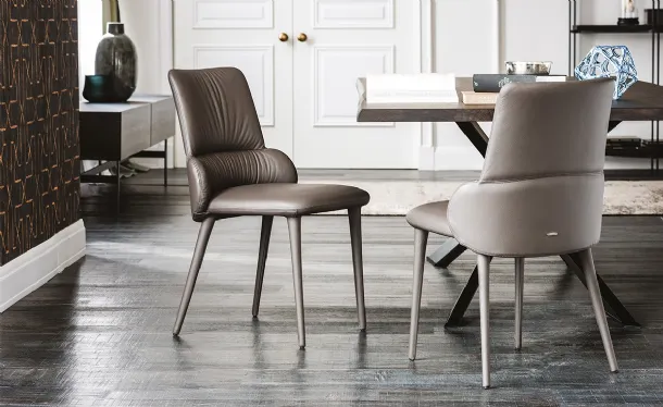 Sedia in ecopelle con struttura in metallo Ginger di Cattelan Italia