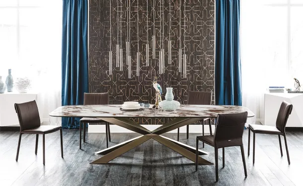 Tavolo con piano bisellato in ceramica Spyder Keramik di Cattelan Italia