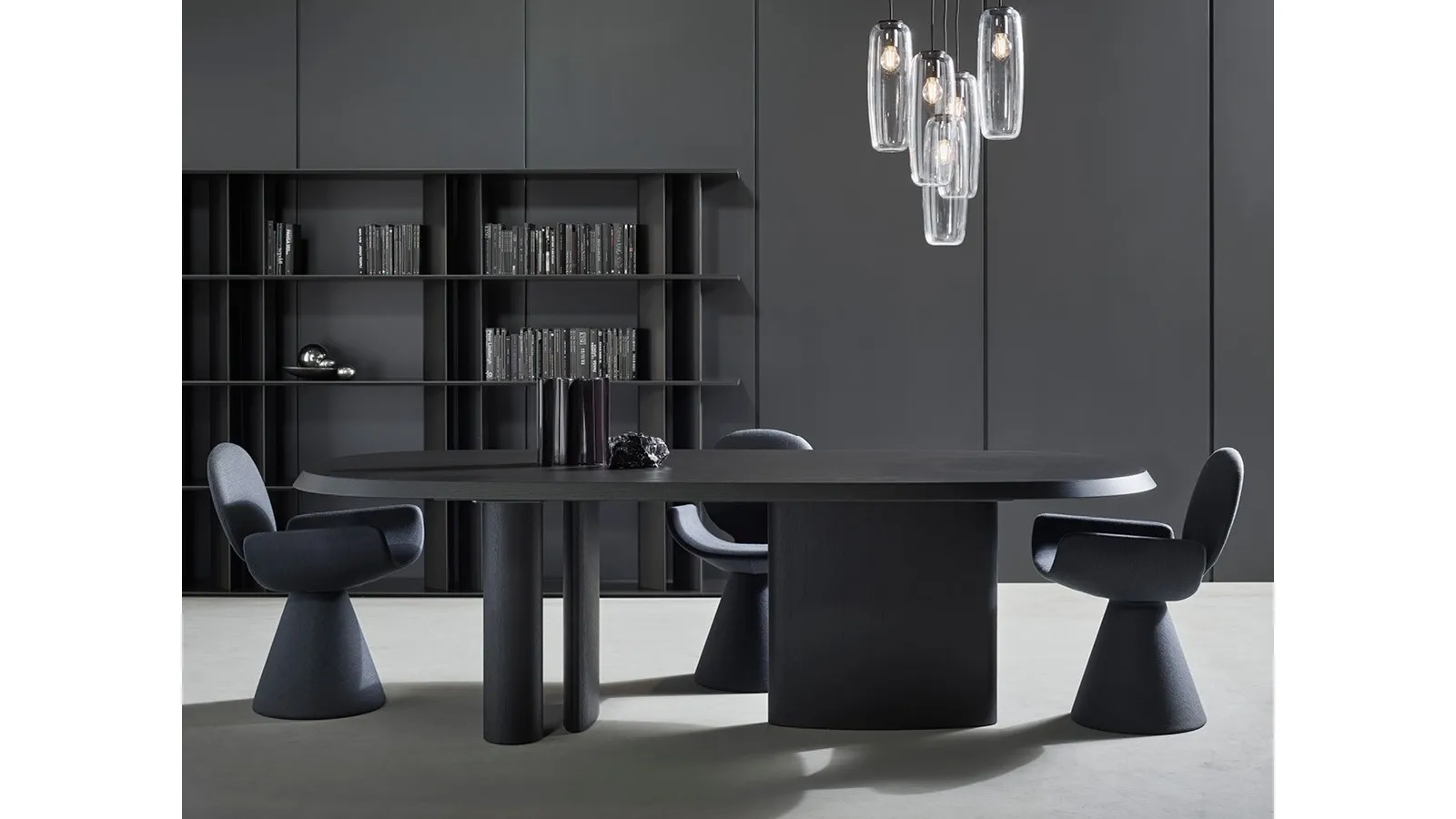 Tavolo in rovere spazzolato carbone Padiglioni di Bonaldo
