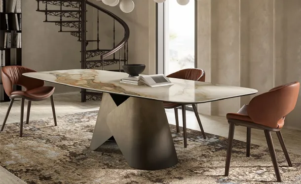 Tavolo in ceramica con base in metallo Scott Keramik di Cattelan Italia