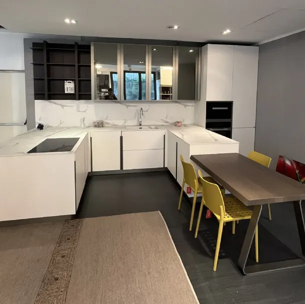 Composit Lounge a prezzo scontato - 40%