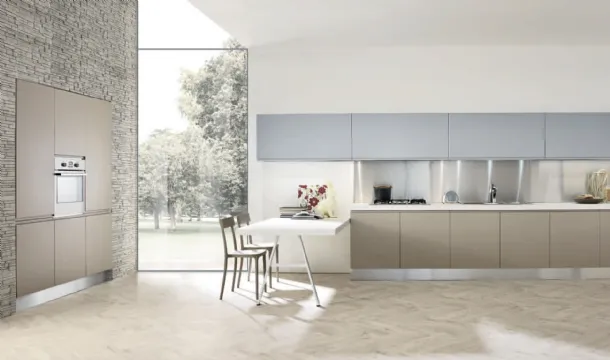 Cucina Design con penisola Masca in laccato Polvere e Corda opaco di Aran