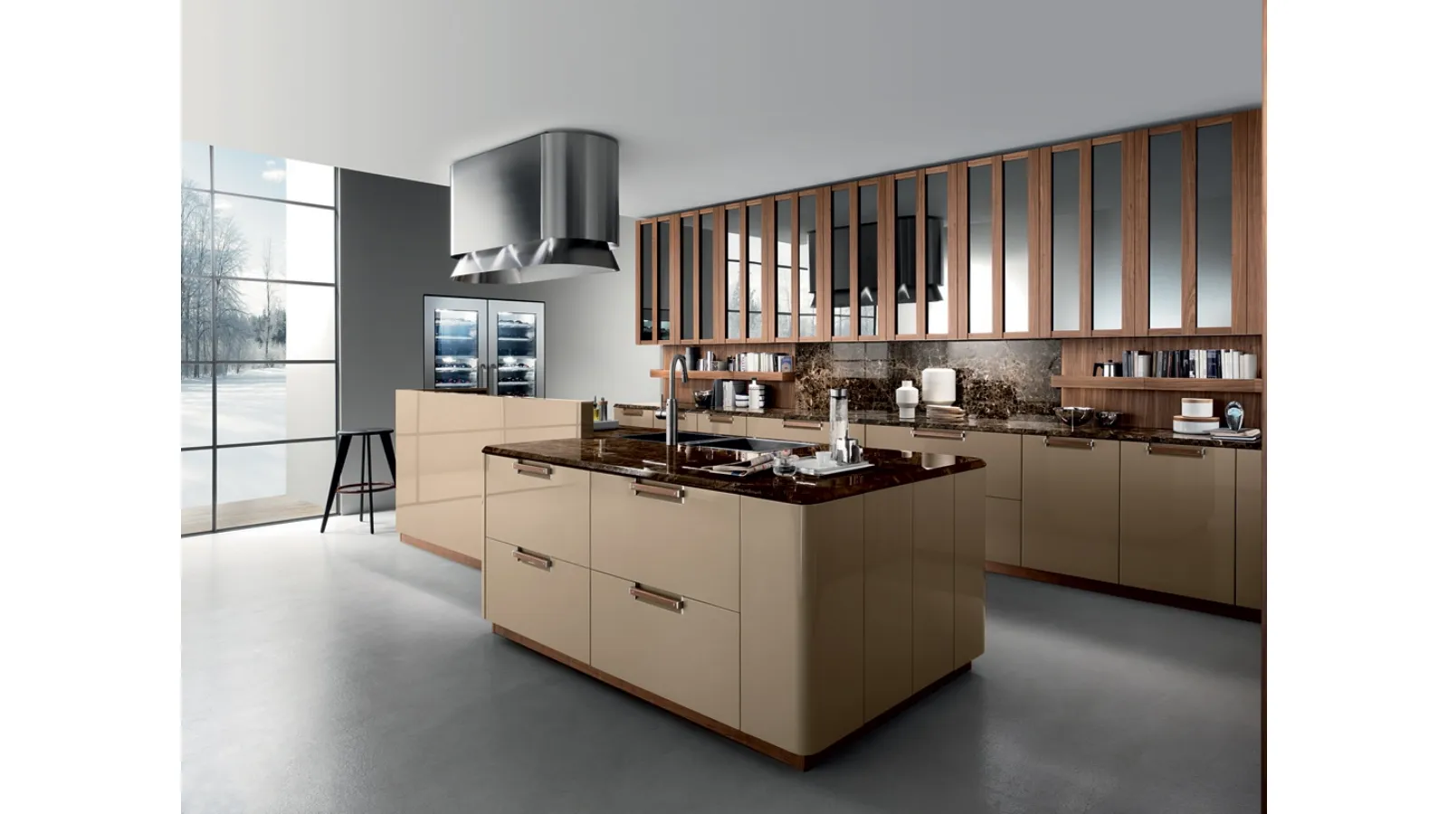Cucina Moderna con isola Noisette in laccato lucido Beige e Noce Americano con top in marmo Emperador Dark lucido di Composit