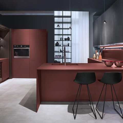 Cucina su misura Touch con penisola di Composit