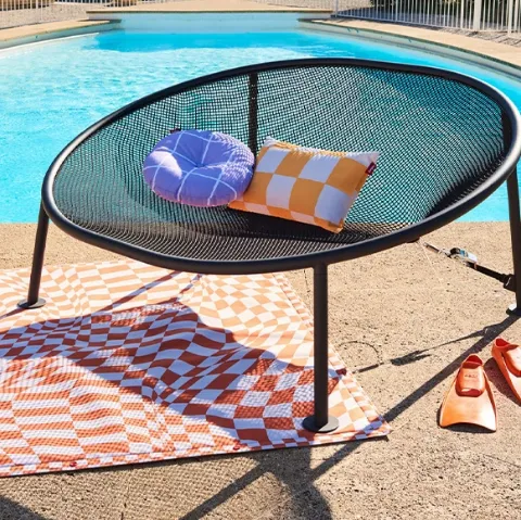 Poltrona Lounge Netorious Deluxe con telaio in alluminio e rete di Fatboy