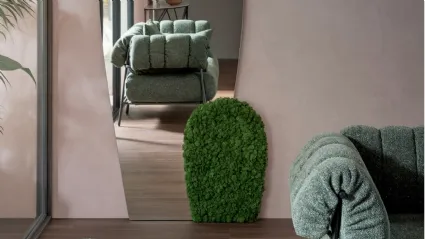 Specchio di design Cactus in lichene di Bonaldo