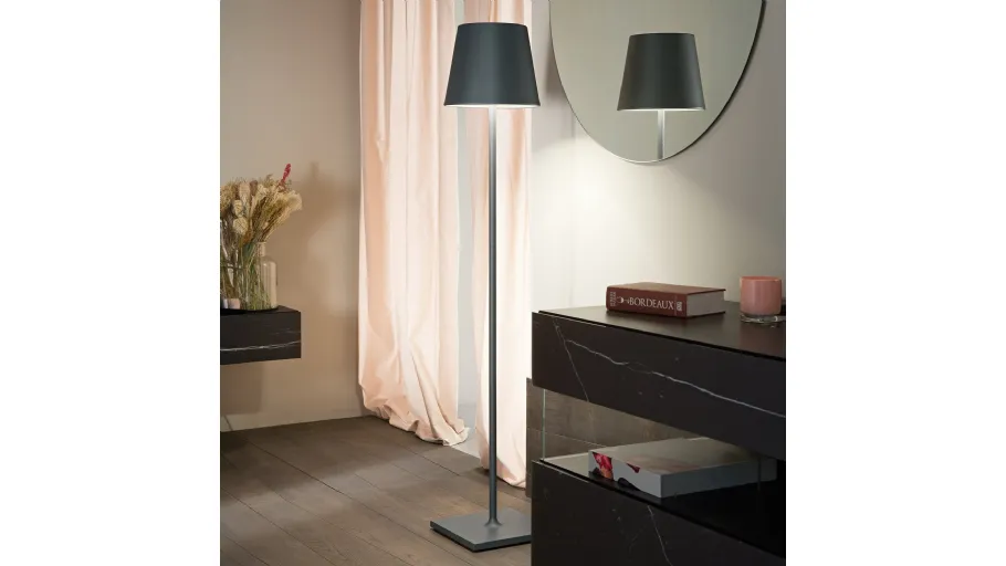 Lampada da terra Poldina XXL di Zafferano