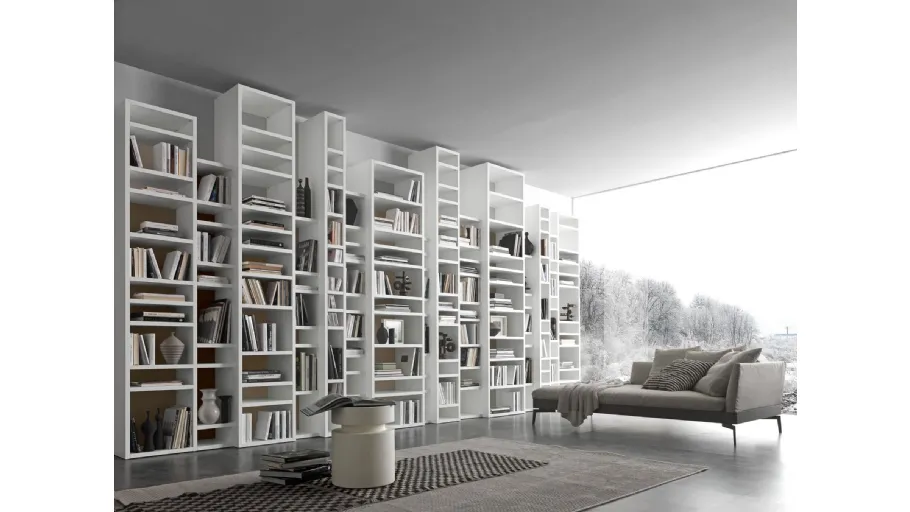 Libreria componibile in laccato bianco opaco Pari&Dispari 04 di Presotto