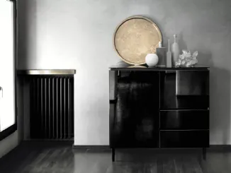 Madia Cosmopolitan in Cristallo laccato Nero di Bontempi