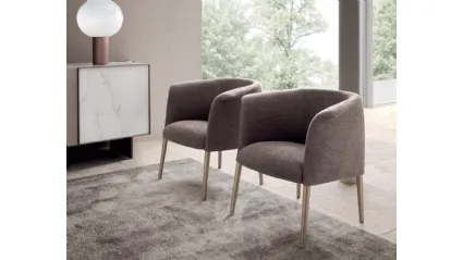 Poltroncina Milo in tessuto imbottito di Presotto