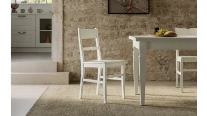 Sedia Flora in legno massello laccato di Arredo3