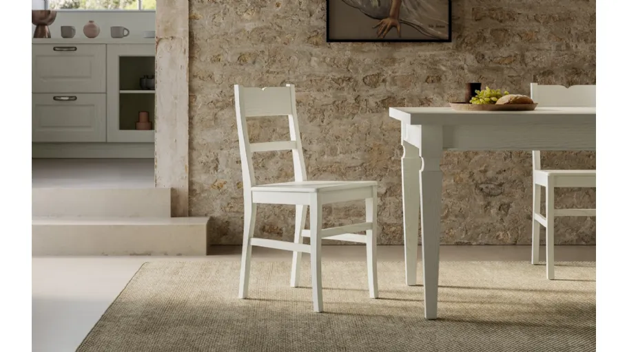 Sedia Flora in legno massello laccato di Arredo3