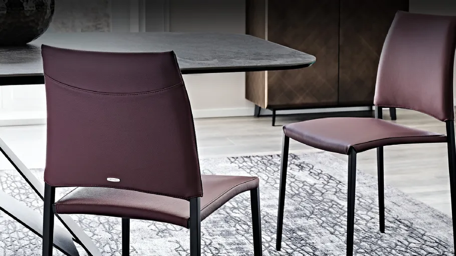 Sedia in pelle imbottita Sally di Cattelan Italia