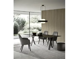 Tavolo rettangolare Tailor in ceramica con base in metallo di Presotto