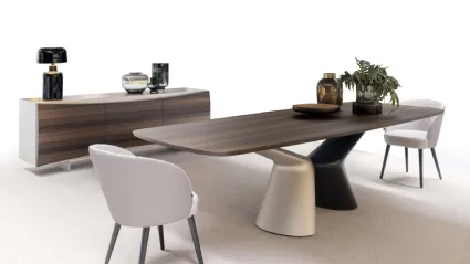 Tavolo Victor con top in essenza di Presotto