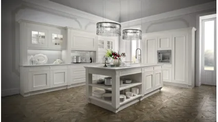 Cucina Classica con isola Melograno in Rovere laccato Bianco e marmo Statuarietto di Composit