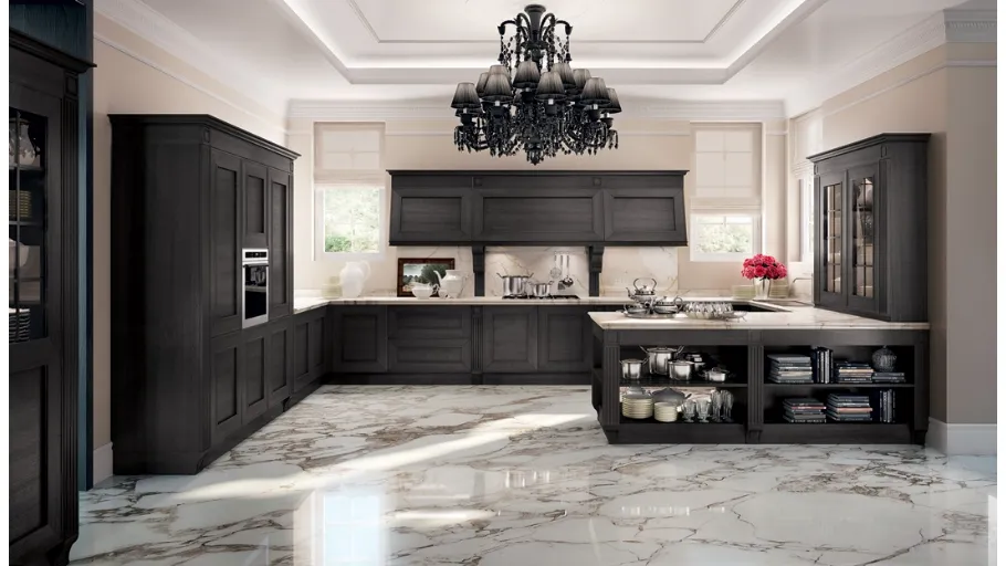 Cucina Classica angolare con penisola Melograno in Rovere tinto Grigio Scuro e top in marmo Calacatta Oro di Composit