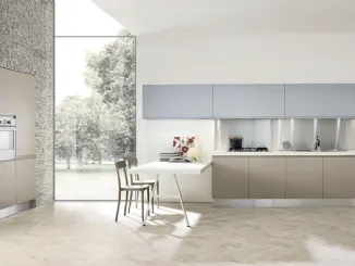 Cucina Design con penisola Masca in laccato Polvere e Corda opaco di Aran